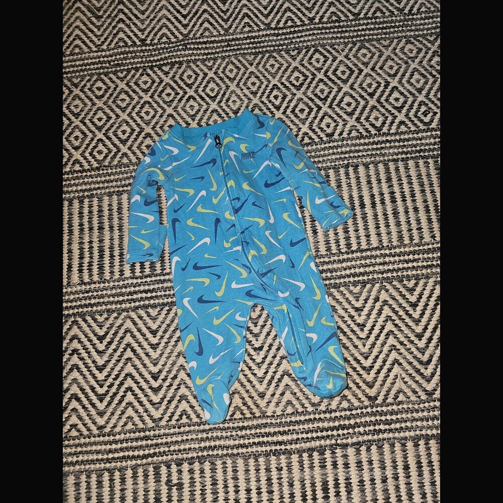 NIKE Logo Zip Front Sleeper NEWBORN